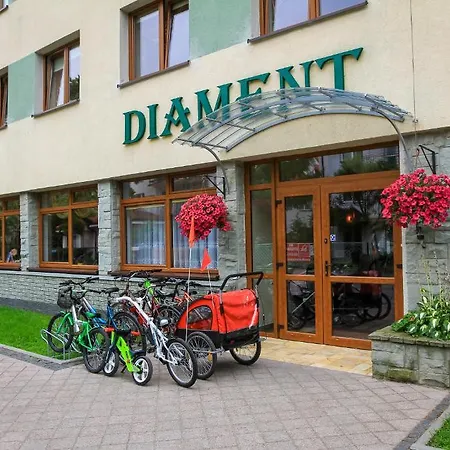 Ow Diament *