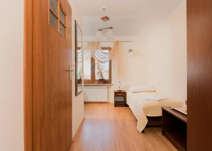 Ow Diament 波别罗沃