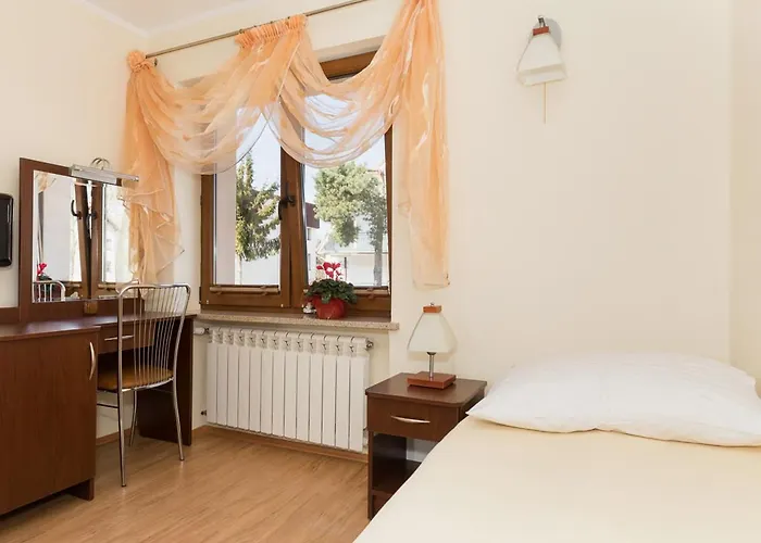 Ow Diament 山林小屋